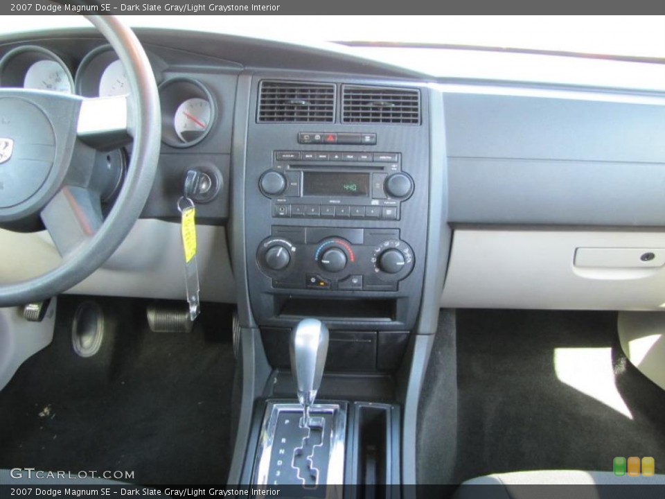 Dark Slate Gray/Light Graystone Interior Controls for the 2007 Dodge Magnum SE #38200704
