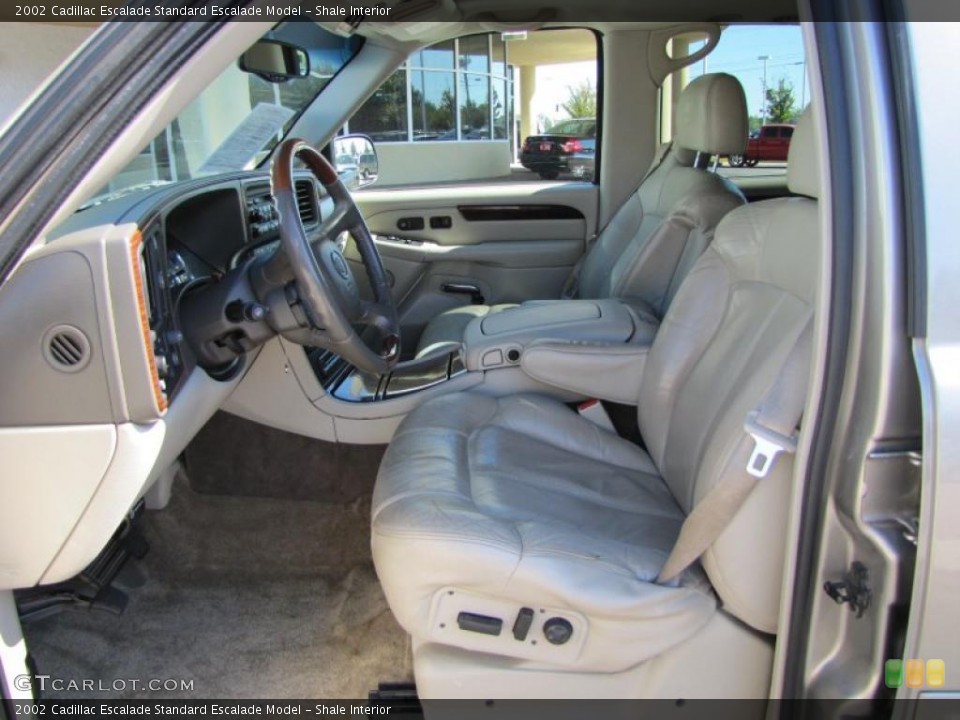Shale Interior Photo for the 2002 Cadillac Escalade  #38203228
