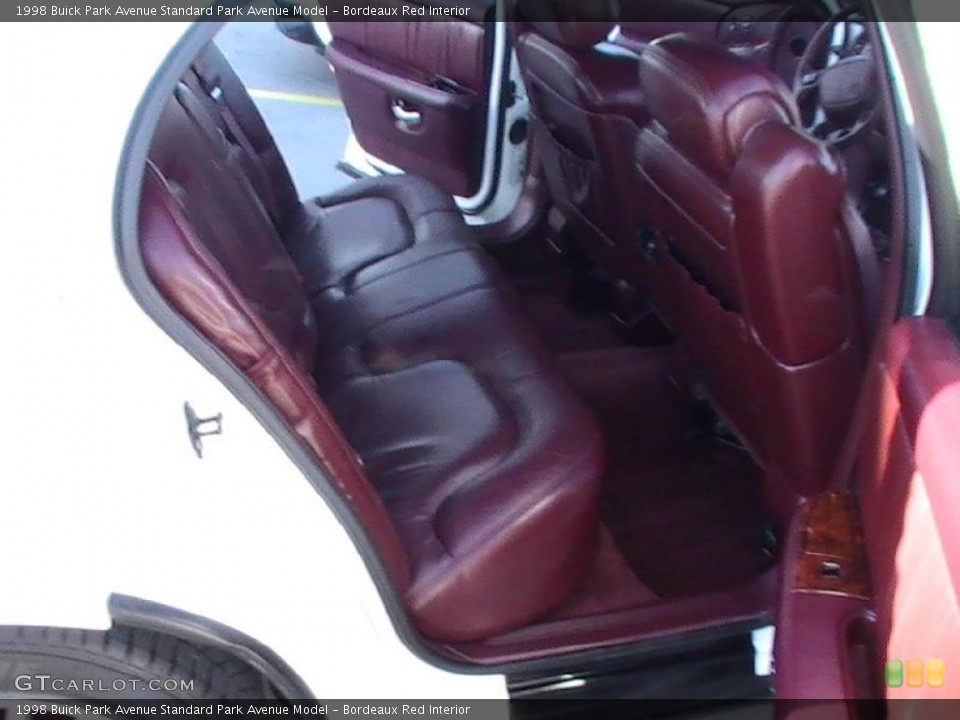 Bordeaux Red Interior Photo for the 1998 Buick Park Avenue  #38203308