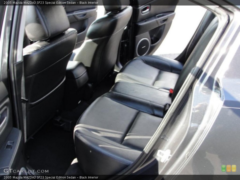 Black Interior Photo for the 2005 Mazda MAZDA3 SP23 Special Edition Sedan #38204812