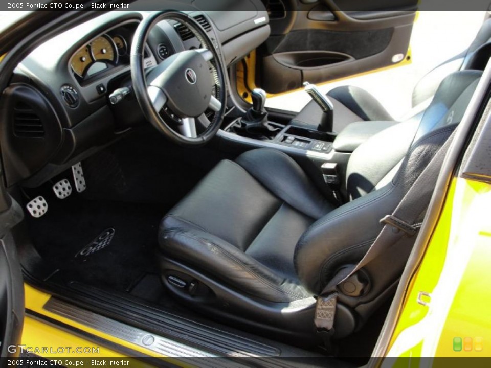 Black Interior Photo for the 2005 Pontiac GTO Coupe #38205060