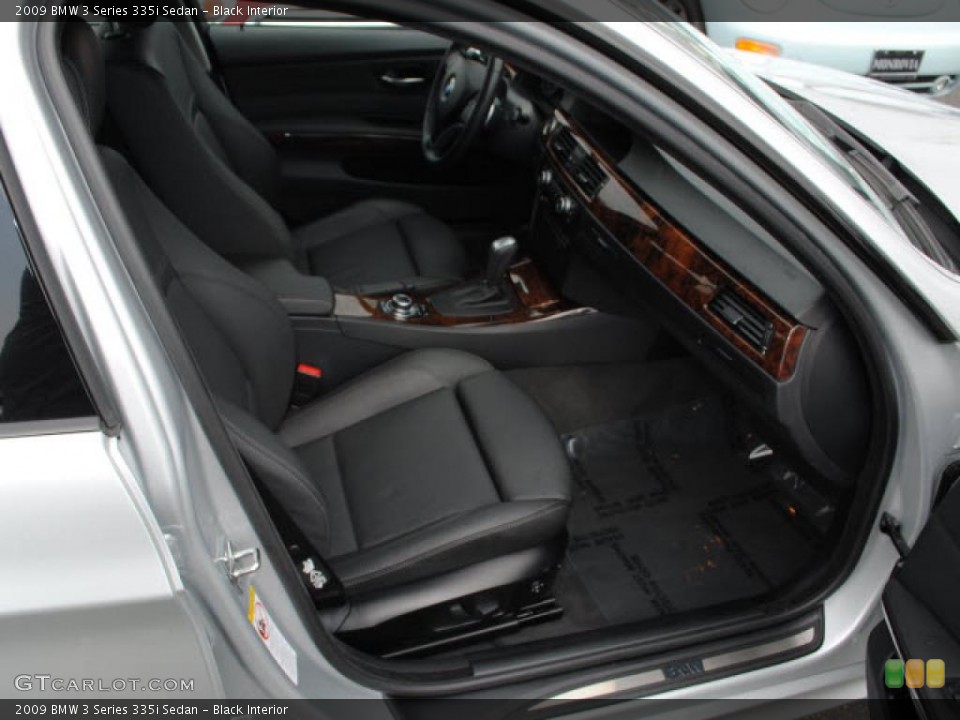 Black Interior Photo for the 2009 BMW 3 Series 335i Sedan #38206100