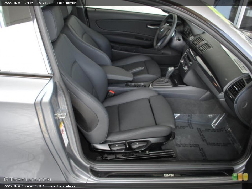 Black Interior Photo for the 2009 BMW 1 Series 128i Coupe #38206480