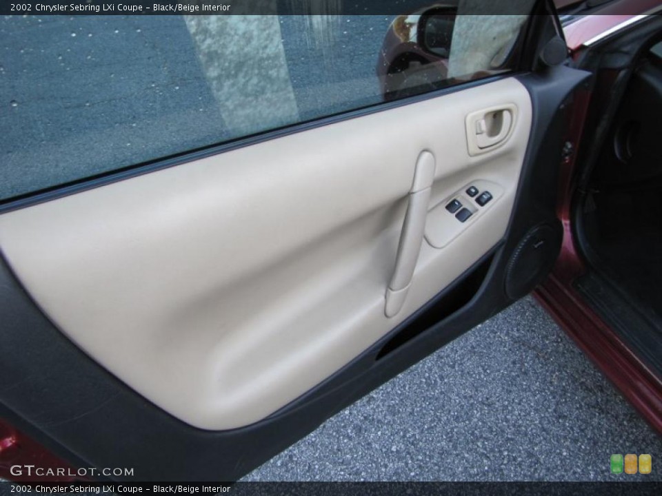 Black/Beige Interior Photo for the 2002 Chrysler Sebring LXi Coupe #38211400