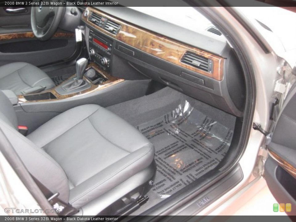 Black Dakota Leather Interior Photo for the 2008 BMW 3 Series 328i Wagon #38211804