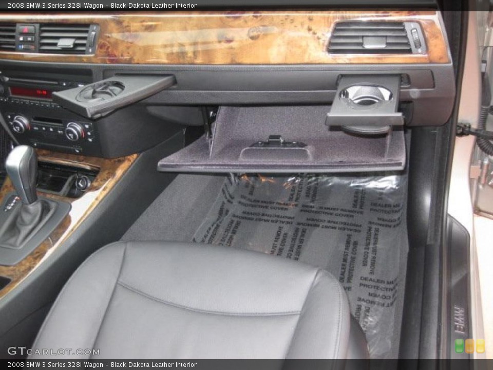 Black Dakota Leather Interior Photo for the 2008 BMW 3 Series 328i Wagon #38211852