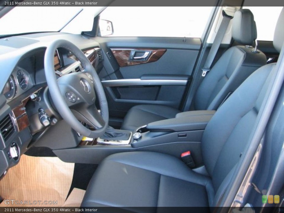 Black Interior Photo for the 2011 Mercedes-Benz GLK 350 4Matic #38213236