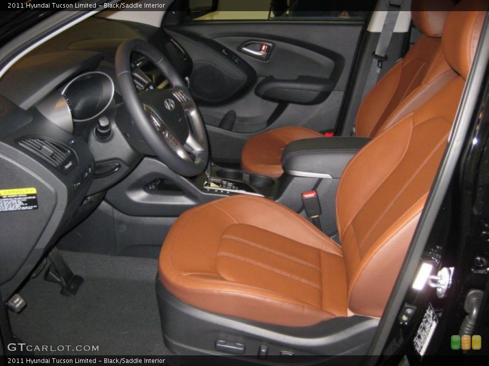 Black/Saddle Interior Photo for the 2011 Hyundai Tucson Limited #38214292
