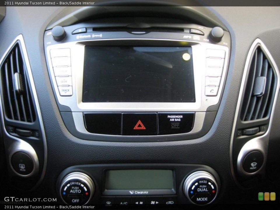 Black/Saddle Interior Navigation for the 2011 Hyundai Tucson Limited #38214452