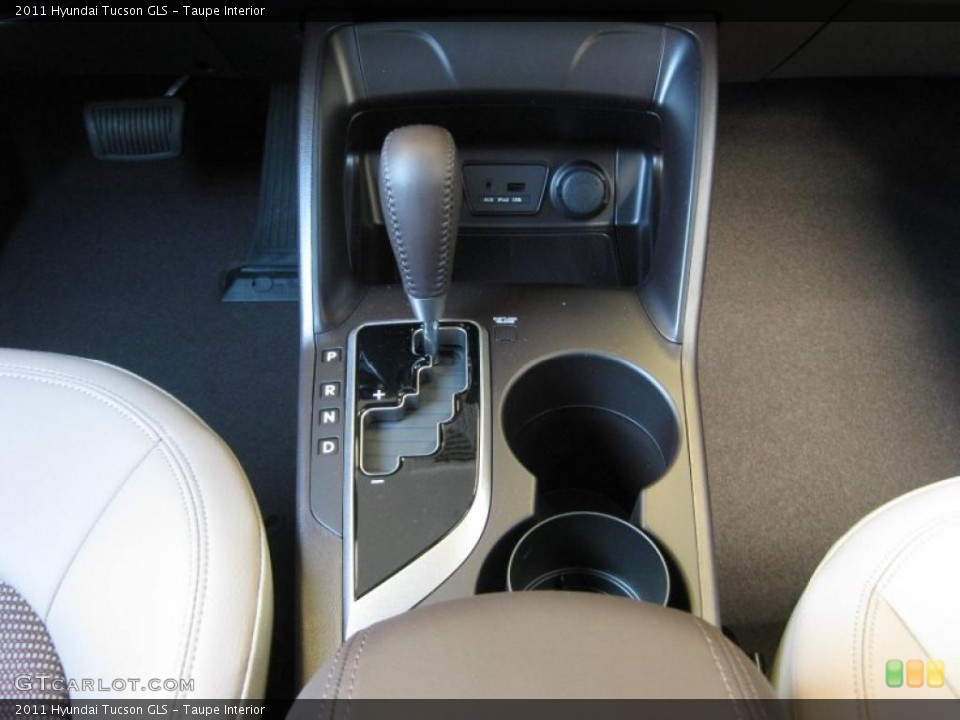 Taupe Interior Transmission for the 2011 Hyundai Tucson GLS #38215120