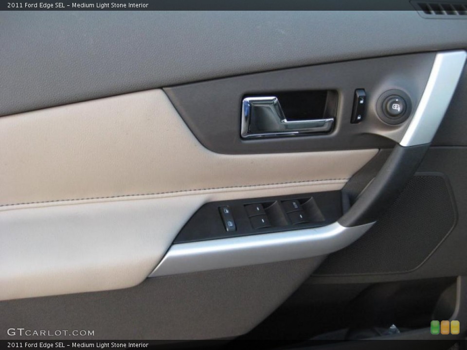 Medium Light Stone Interior Photo for the 2011 Ford Edge SEL #38217620