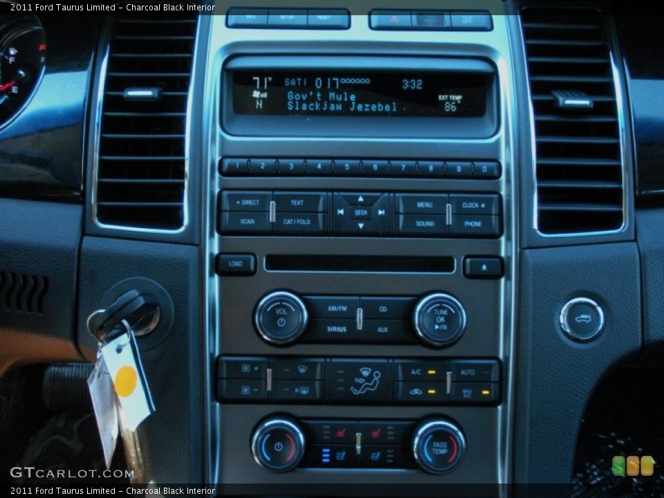 Charcoal Black Interior Controls for the 2011 Ford Taurus Limited #38225037