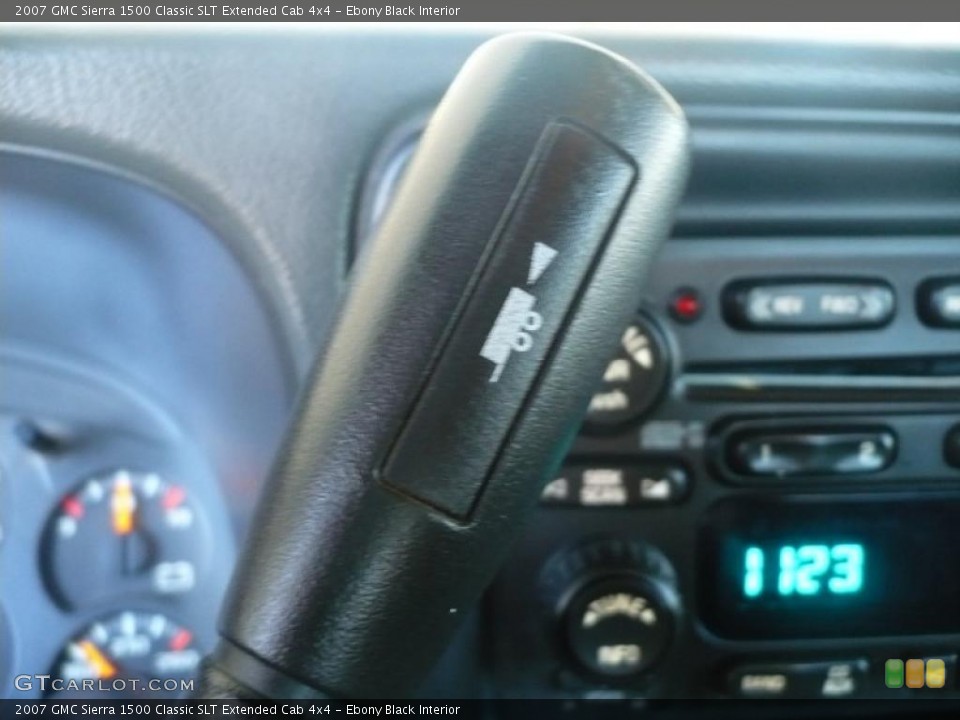 Ebony Black Interior Controls for the 2007 GMC Sierra 1500 Classic SLT Extended Cab 4x4 #38228663