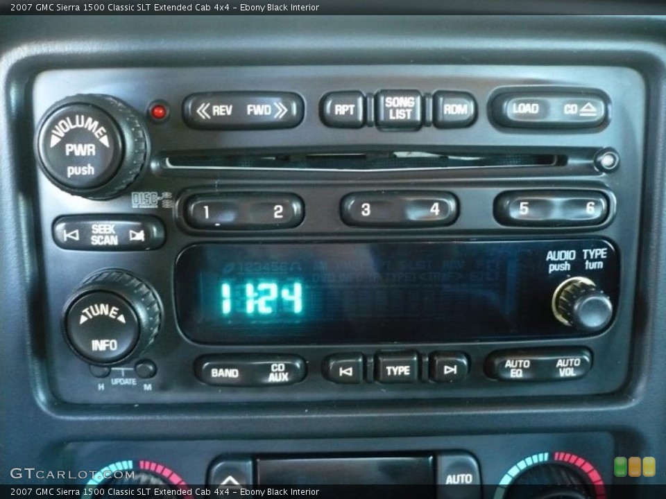 Ebony Black Interior Controls for the 2007 GMC Sierra 1500 Classic SLT Extended Cab 4x4 #38228671