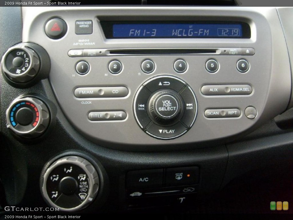 Sport Black Interior Controls for the 2009 Honda Fit Sport #38228815