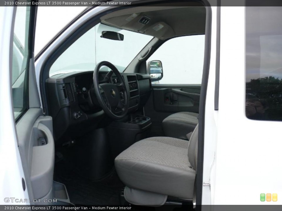 Medium Pewter Interior Photo for the 2010 Chevrolet Express LT 3500 Passenger Van #38230763