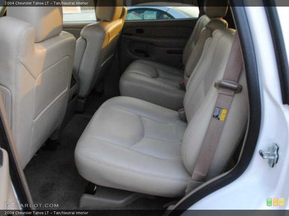 Tan/Neutral Interior Photo for the 2004 Chevrolet Tahoe LT #38230967