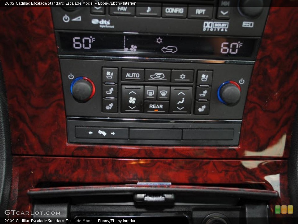 Ebony/Ebony Interior Controls for the 2009 Cadillac Escalade  #38234287