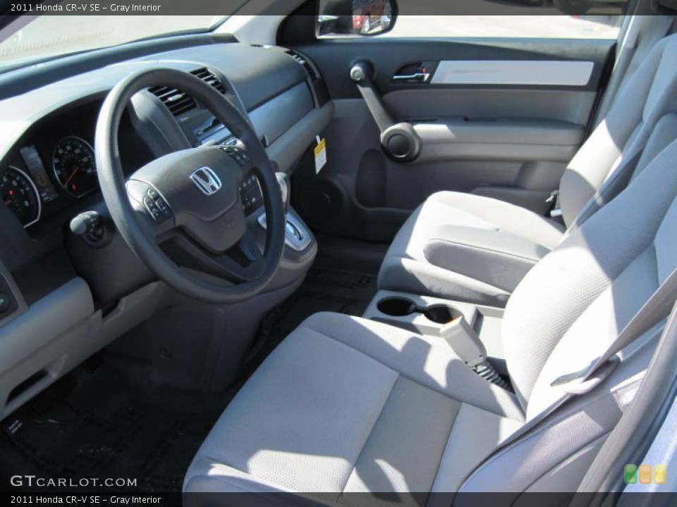 Gray Interior Photo for the 2011 Honda CR-V SE #38235199