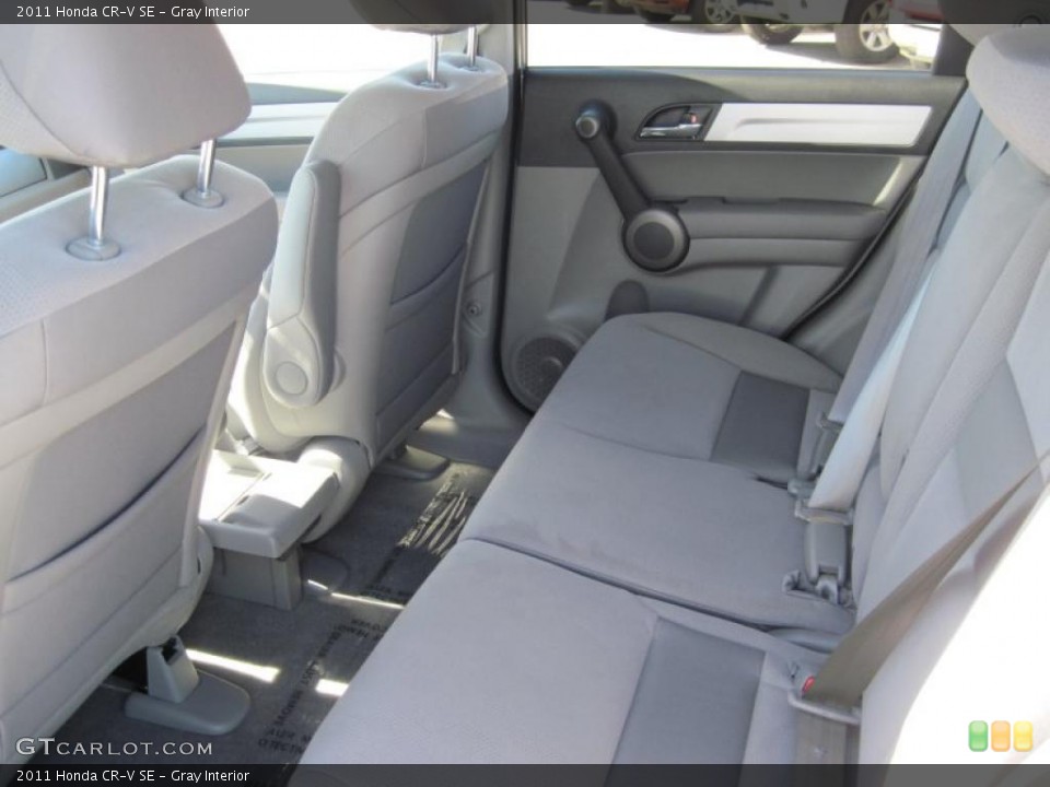 Gray Interior Photo for the 2011 Honda CR-V SE #38235215