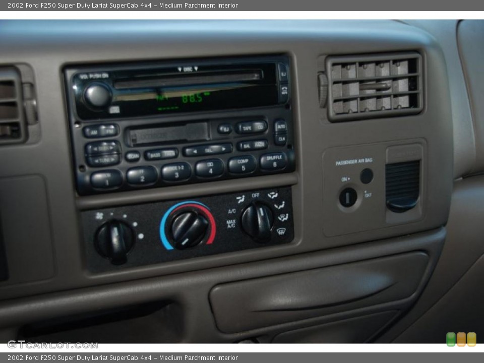 Medium Parchment Interior Controls for the 2002 Ford F250 Super Duty Lariat SuperCab 4x4 #38238591