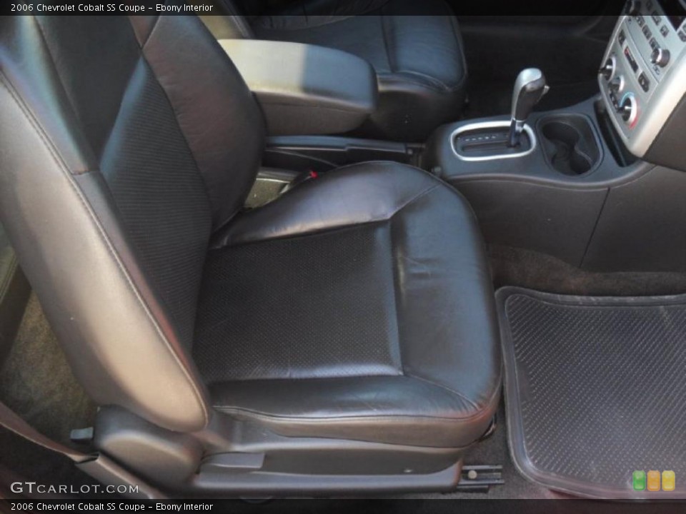 Ebony Interior Photo for the 2006 Chevrolet Cobalt SS Coupe #38238791