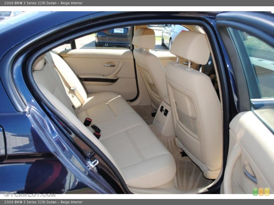 Beige Interior Photo for the 2009 BMW 3 Series 328i Sedan #38242059