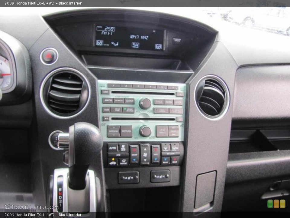 Black Interior Controls for the 2009 Honda Pilot EX-L 4WD #38242567