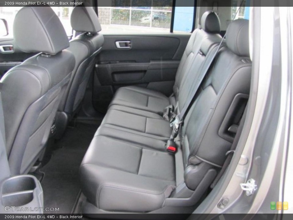 Black Interior Photo for the 2009 Honda Pilot EX-L 4WD #38242591