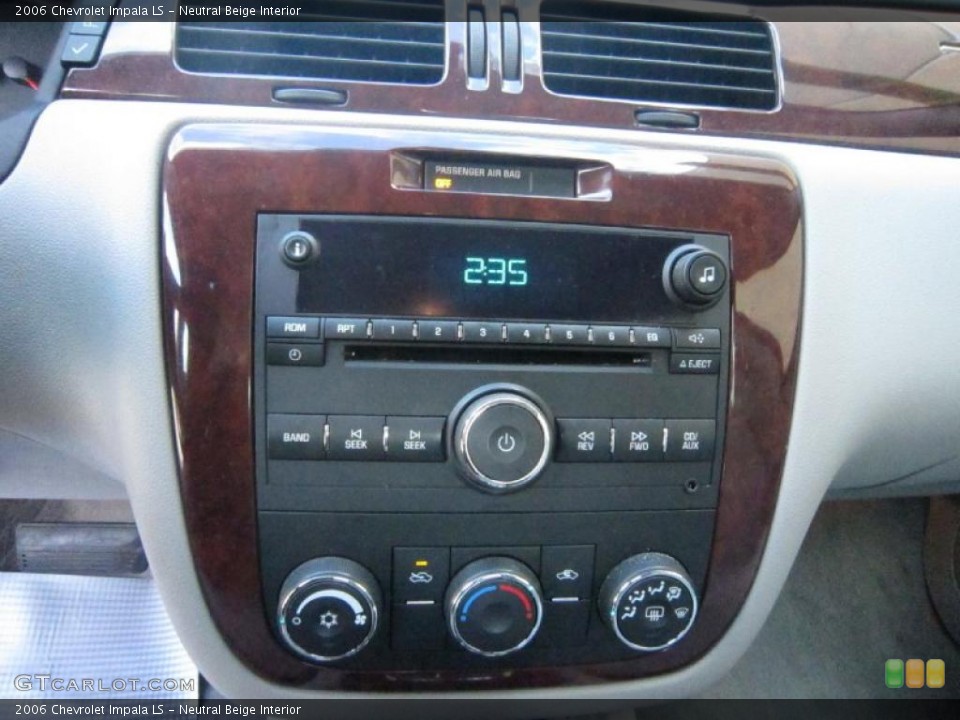 Neutral Beige Interior Controls for the 2006 Chevrolet Impala LS #38248015