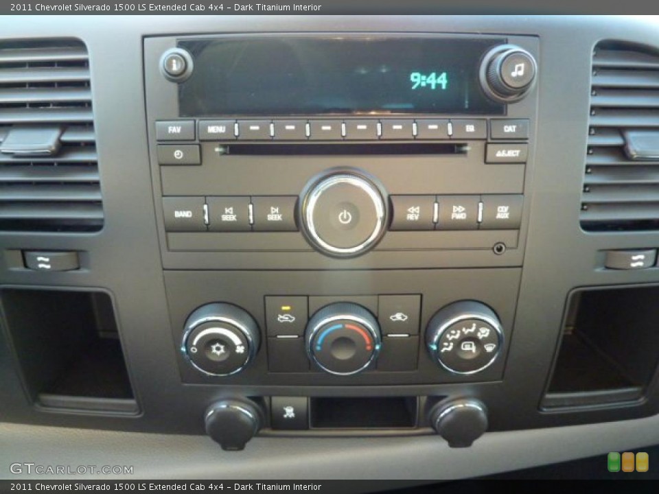 Dark Titanium Interior Controls for the 2011 Chevrolet Silverado 1500 LS Extended Cab 4x4 #38249111
