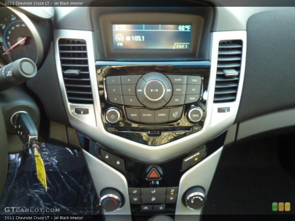 Jet Black Interior Controls for the 2011 Chevrolet Cruze LT #38251223