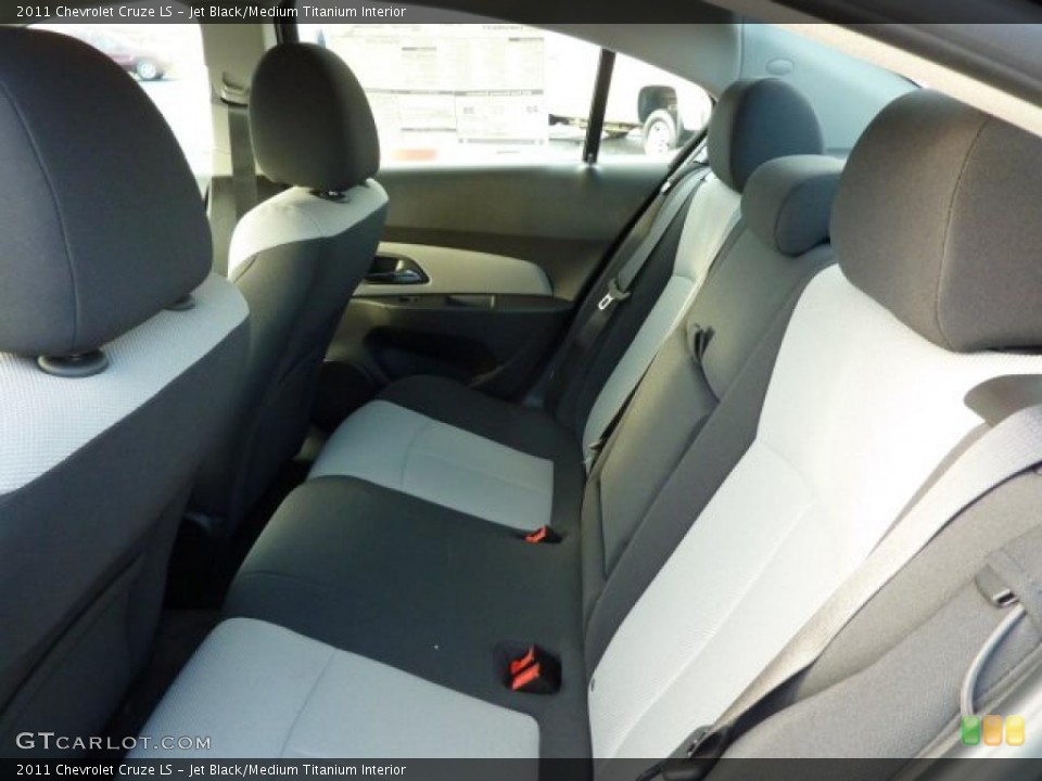 Jet Black/Medium Titanium Interior Photo for the 2011 Chevrolet Cruze LS #38251727