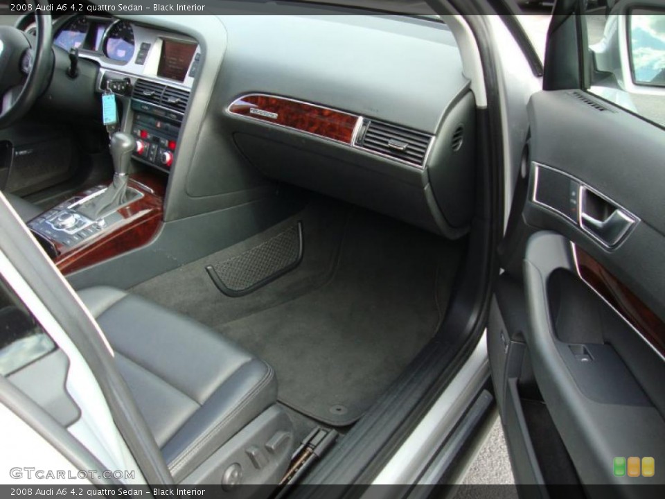 Black Interior Photo for the 2008 Audi A6 4.2 quattro Sedan #38254784