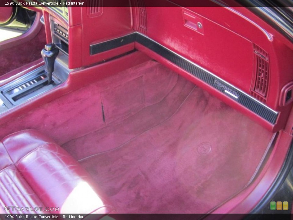 Red Interior Photo for the 1990 Buick Reatta Convertible #38260419