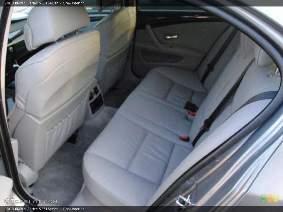 Grey Interior Photo for the 2008 BMW 5 Series 535i Sedan #38264459