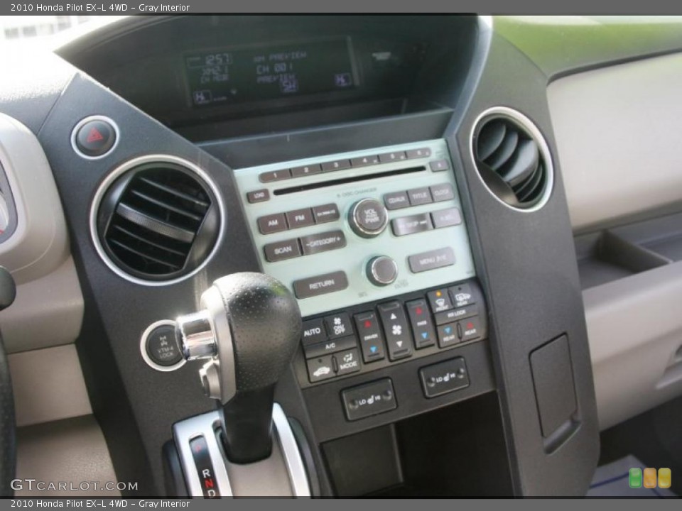 Gray Interior Controls for the 2010 Honda Pilot EX-L 4WD #38267527