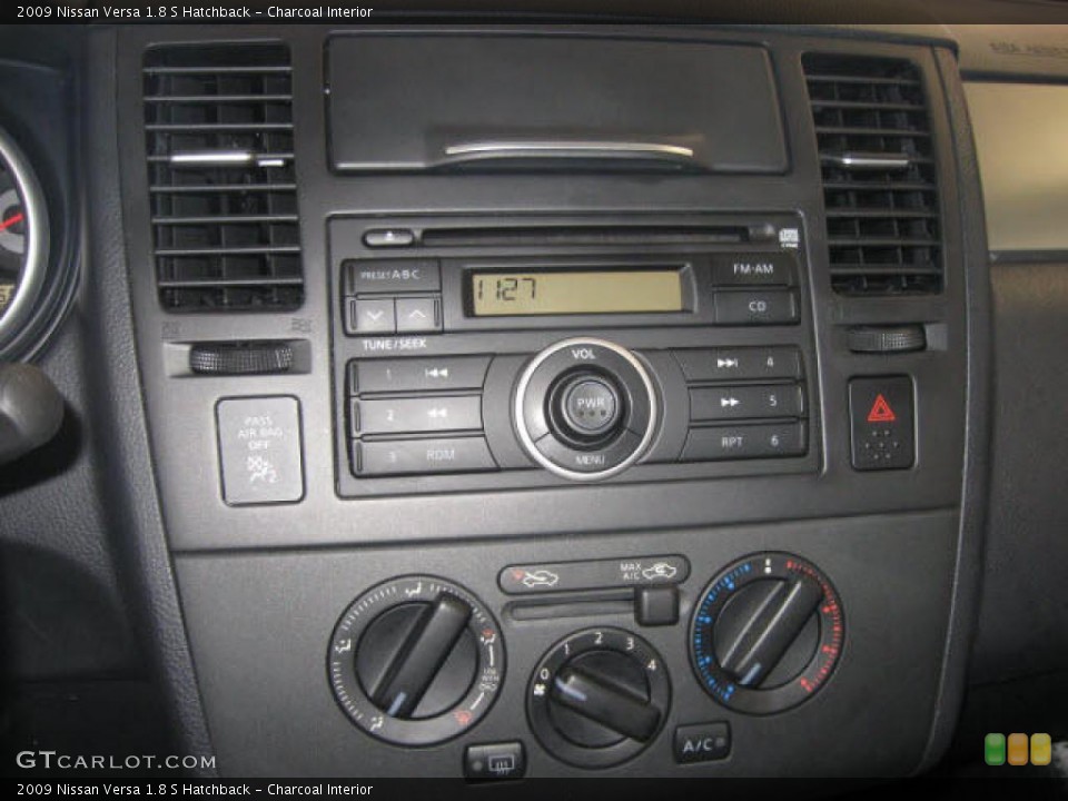 Charcoal Interior Controls for the 2009 Nissan Versa 1.8 S Hatchback #38272056