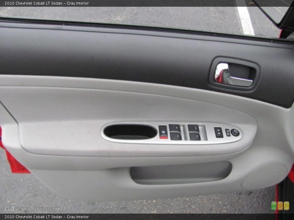 Gray Interior Photo for the 2010 Chevrolet Cobalt LT Sedan #38275824