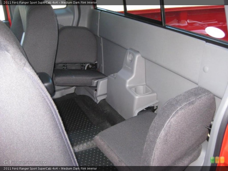 Medium Dark Flint Interior Photo for the 2011 Ford Ranger Sport SuperCab 4x4 #38280176