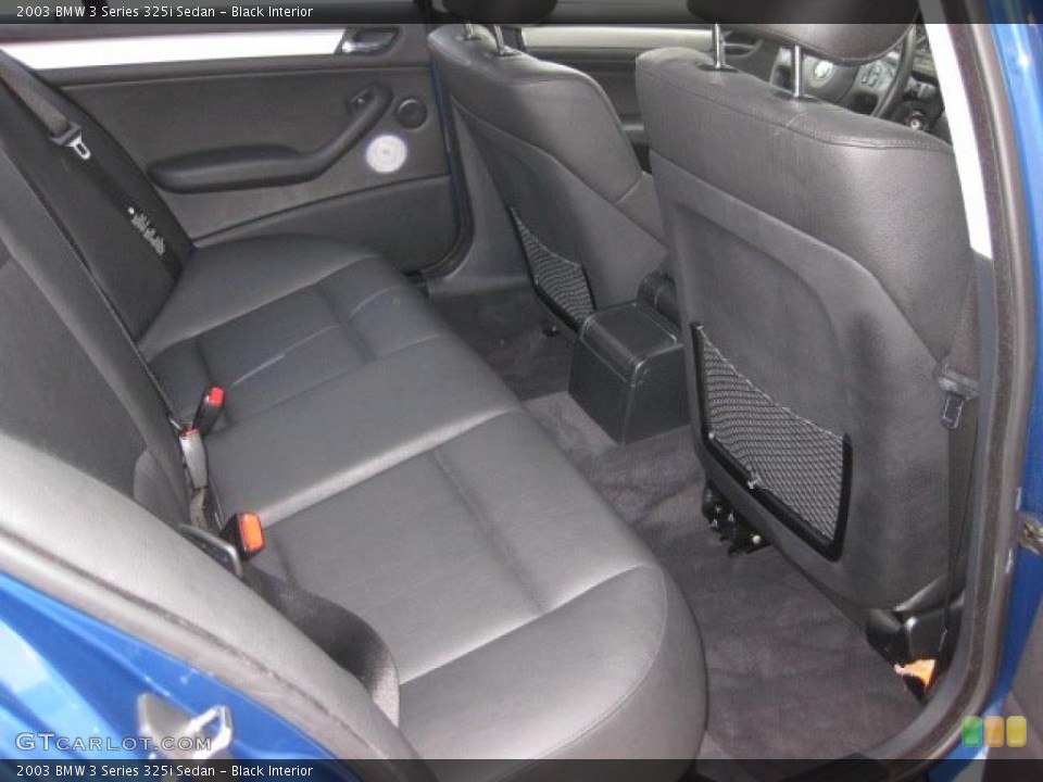 Black Interior Photo for the 2003 BMW 3 Series 325i Sedan #38281088