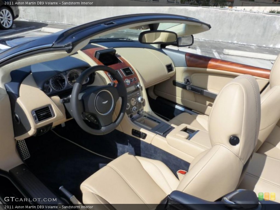 Sandstorm Interior Photo for the 2011 Aston Martin DB9 Volante #38288577