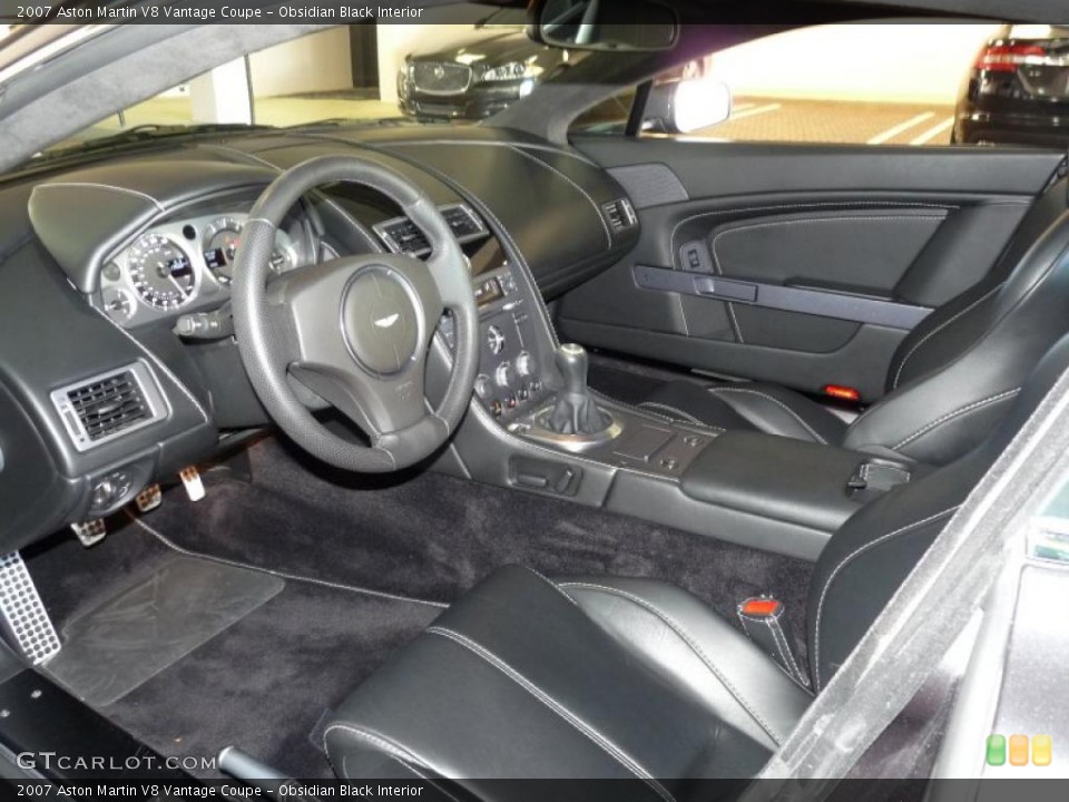 Obsidian Black Interior Photo for the 2007 Aston Martin V8 Vantage Coupe #38288829