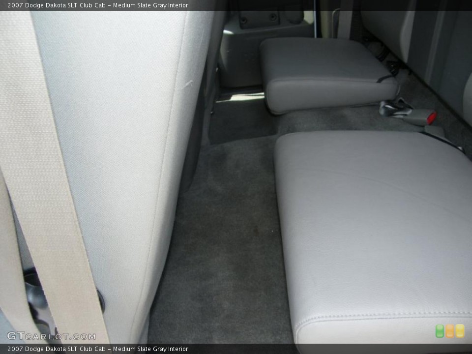 Medium Slate Gray Interior Photo for the 2007 Dodge Dakota SLT Club Cab #38299351