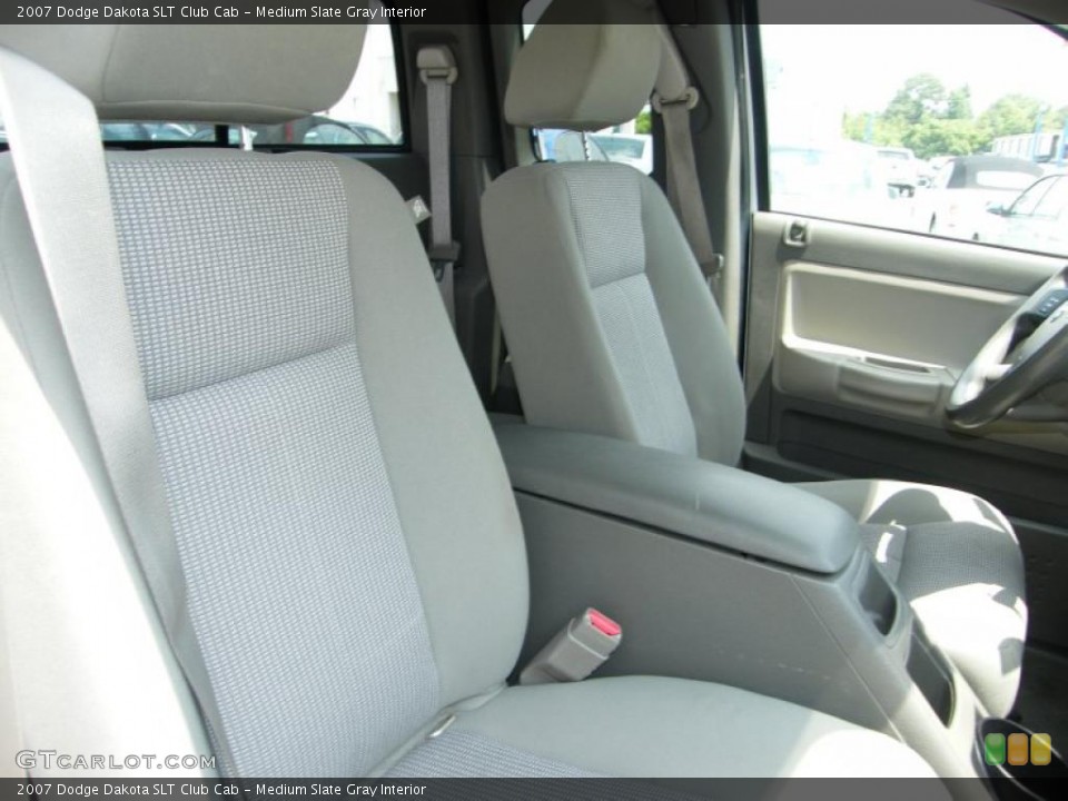 Medium Slate Gray Interior Photo for the 2007 Dodge Dakota SLT Club Cab #38299427