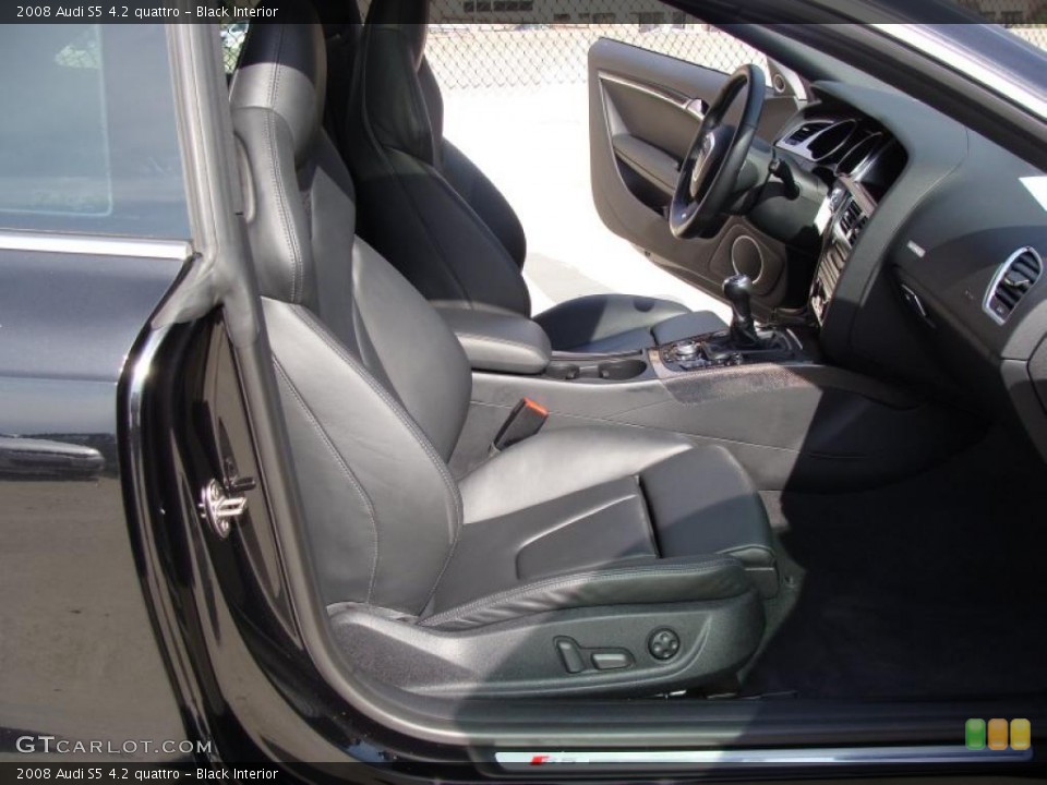 Black Interior Photo for the 2008 Audi S5 4.2 quattro #38299943