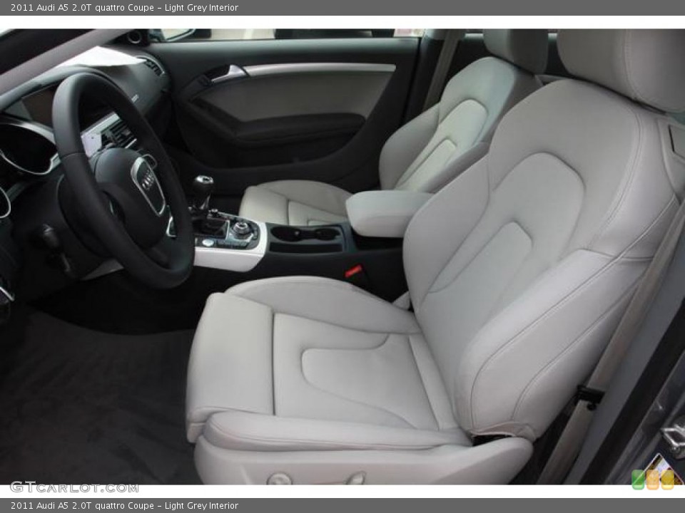 Light Grey Interior Photo for the 2011 Audi A5 2.0T quattro Coupe #38305371