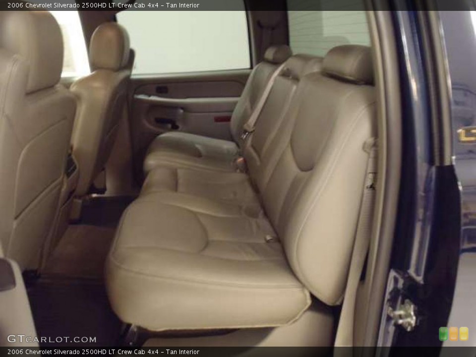 Tan Interior Photo for the 2006 Chevrolet Silverado 2500HD LT Crew Cab 4x4 #38307827