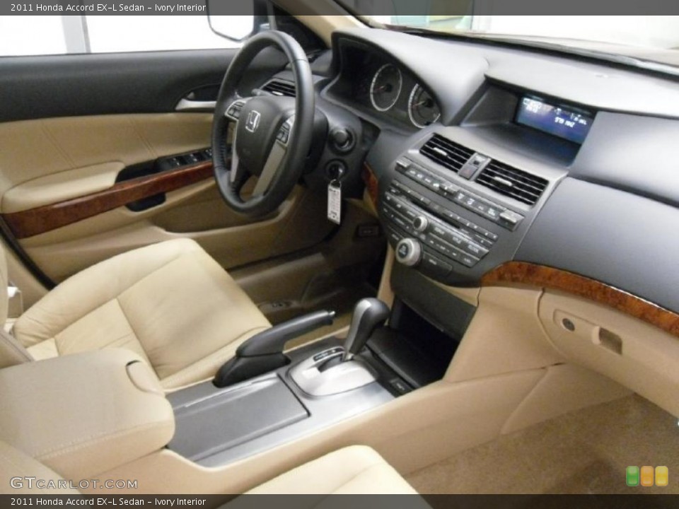 Ivory Interior Photo for the 2011 Honda Accord EX-L Sedan #38310855