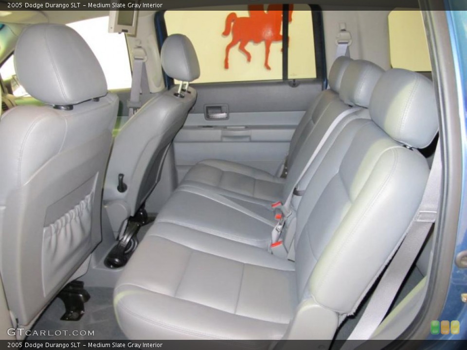 Medium Slate Gray Interior Photo for the 2005 Dodge Durango SLT #38311727